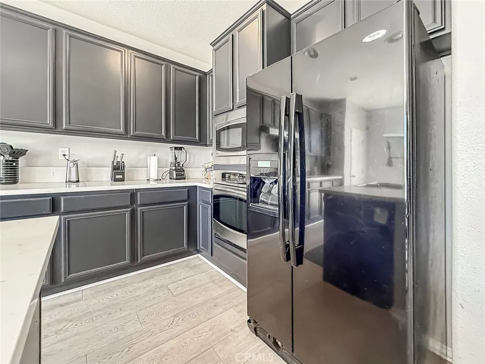 1302 Wellington Drive Palmdale, CA 93551