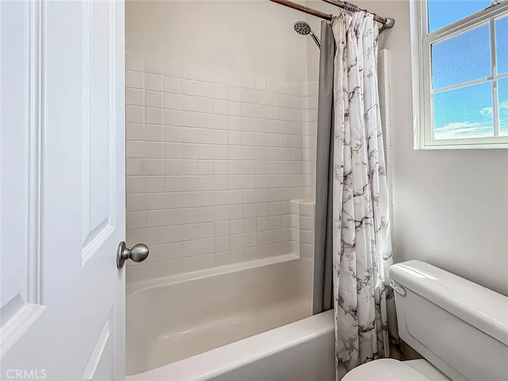 1302 Wellington Drive Palmdale, CA 93551