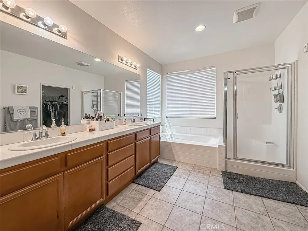 1302 Wellington Drive Palmdale, CA 93551