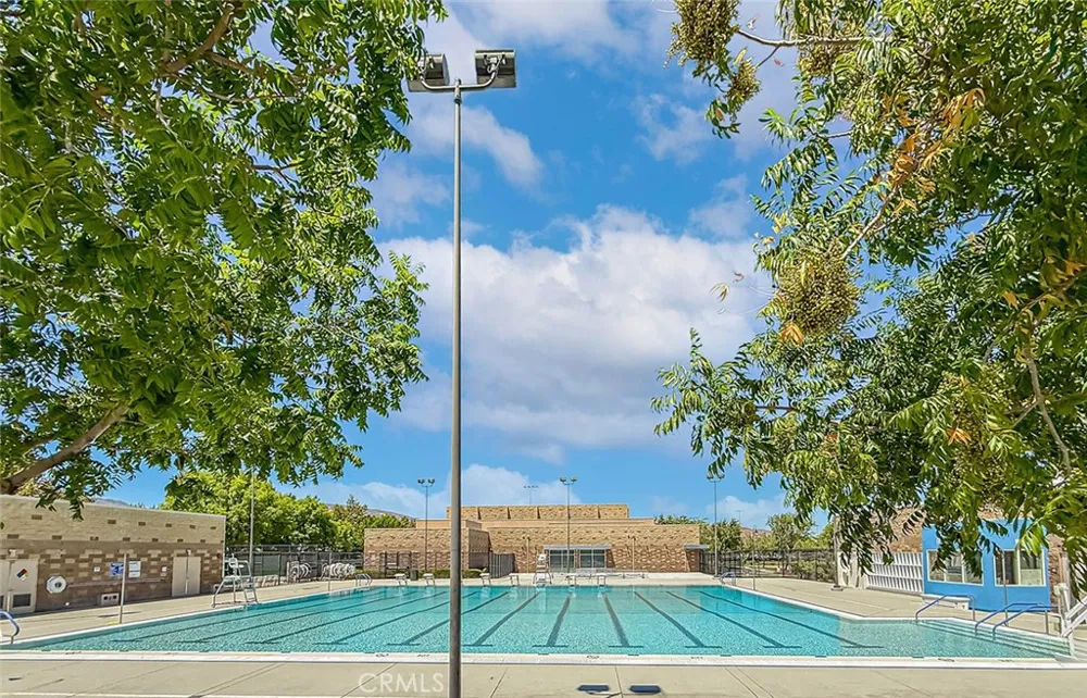 1302 Wellington Drive Palmdale, CA 93551