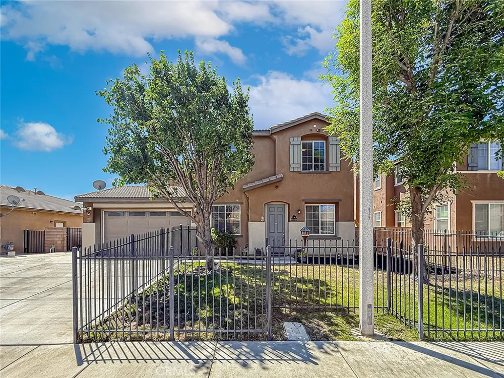 1302 Wellington Drive Palmdale, CA 93551