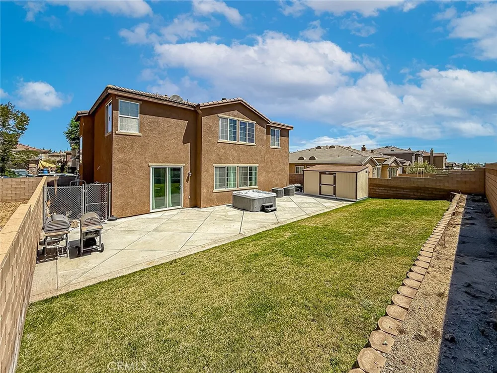 1302 Wellington Drive Palmdale, CA 93551