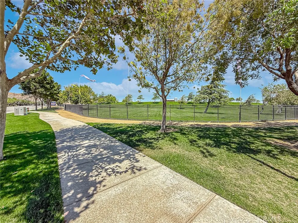 1302 Wellington Drive Palmdale, CA 93551