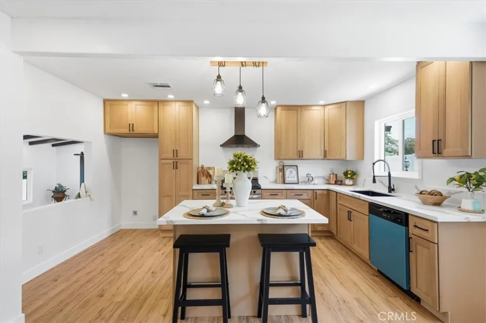 31750 Florida Redlands, CA 92373