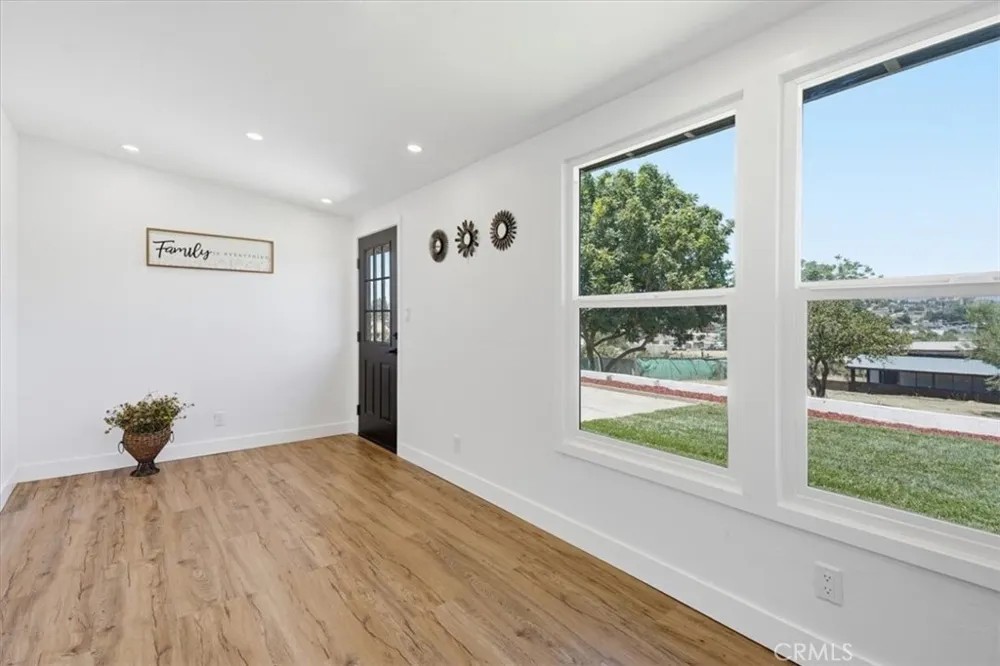 31750 Florida Redlands, CA 92373