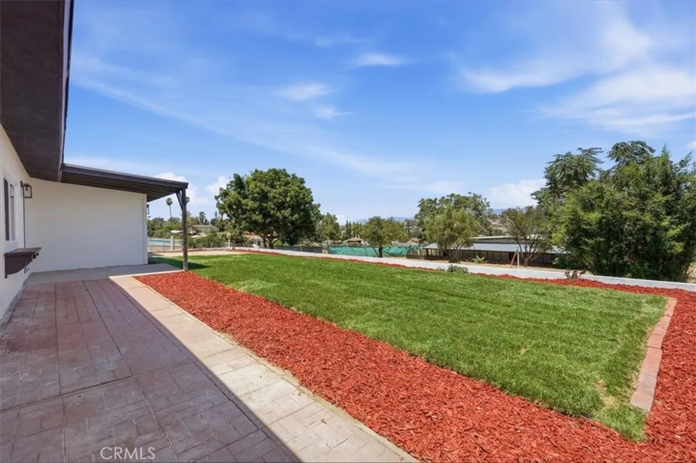 31750 Florida Redlands, CA 92373