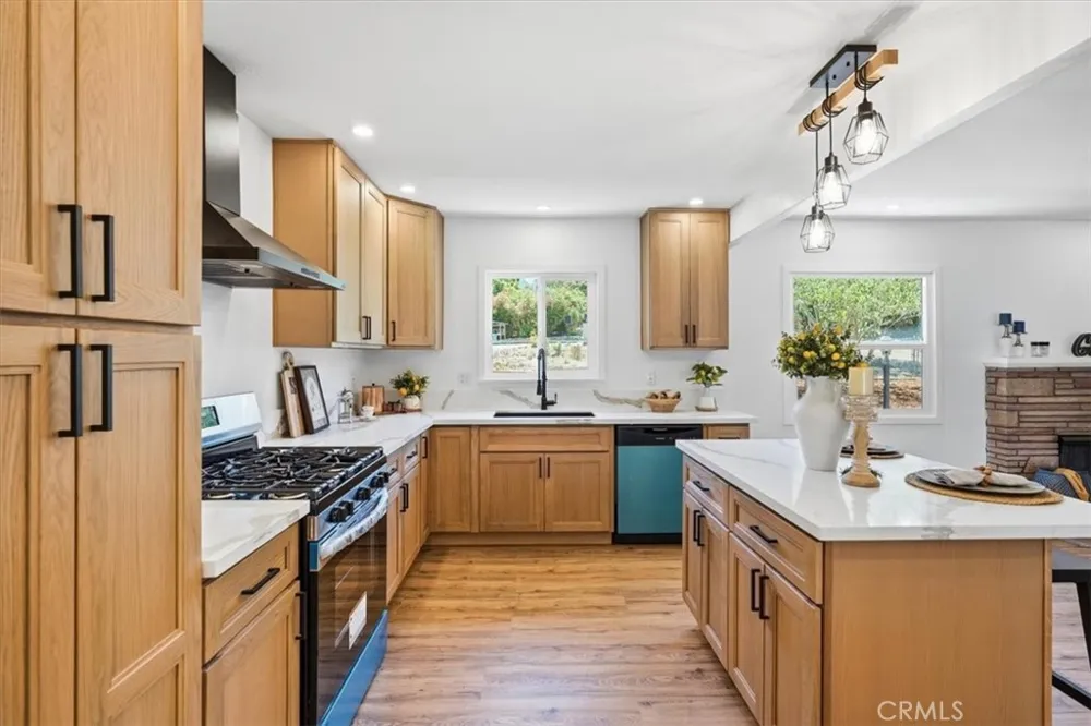 31750 Florida Redlands, CA 92373