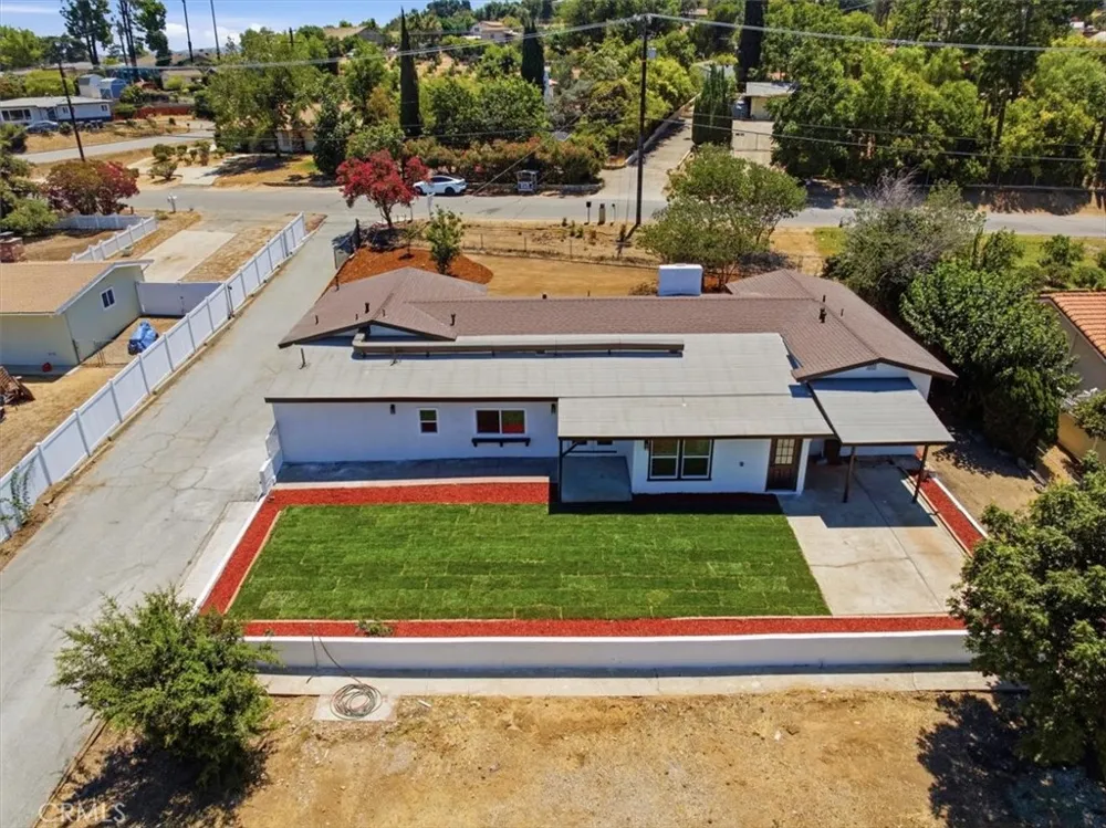 31750 Florida Redlands, CA 92373