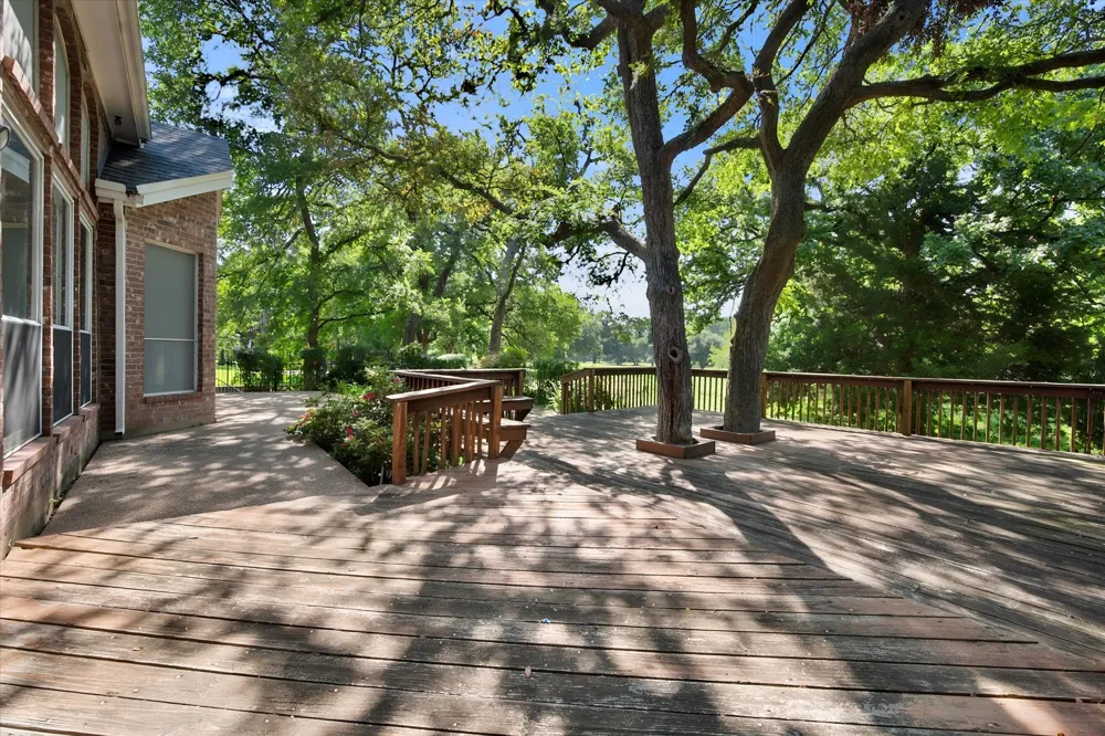 1200 Danbury Drive Mansfield, TX 76063