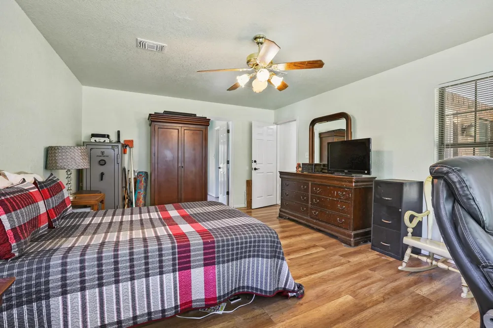 2227 Fm 2815 S Bonham, TX 75418