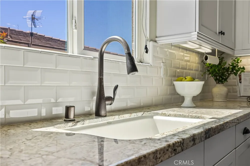 31481 Darlington Oak Drive Winchester, CA 92596