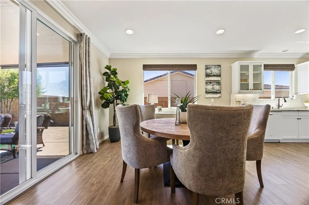 31481 Darlington Oak Drive Winchester, CA 92596
