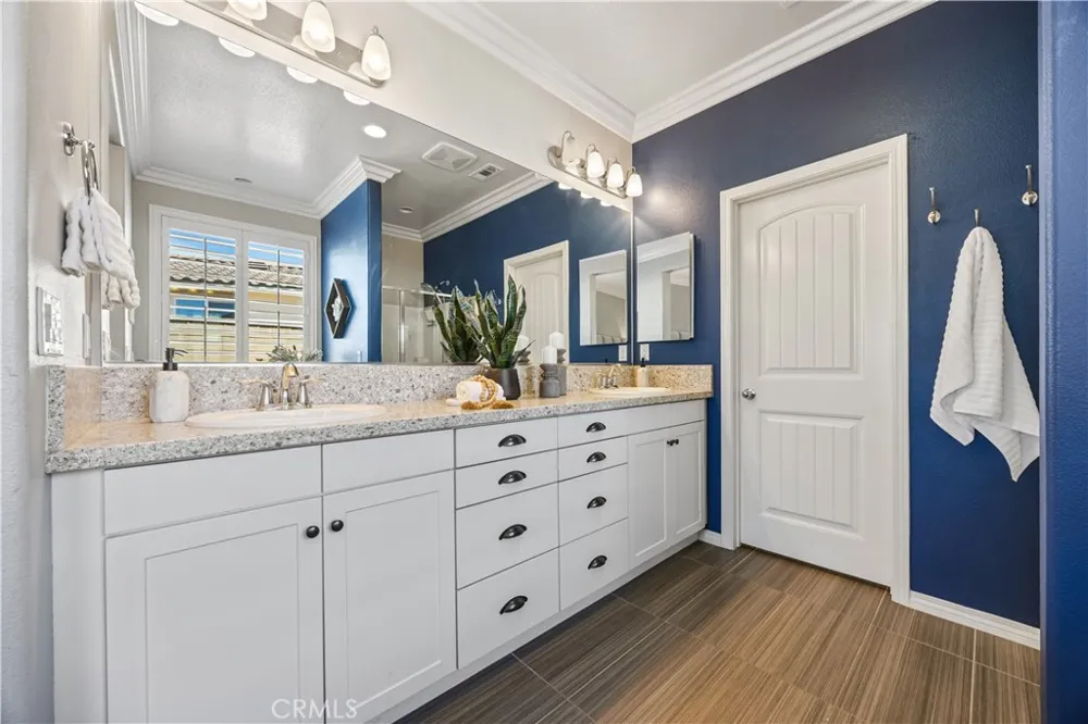 31481 Darlington Oak Drive Winchester, CA 92596