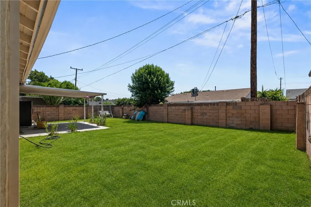 27403 Arriola Saugus, CA 91350