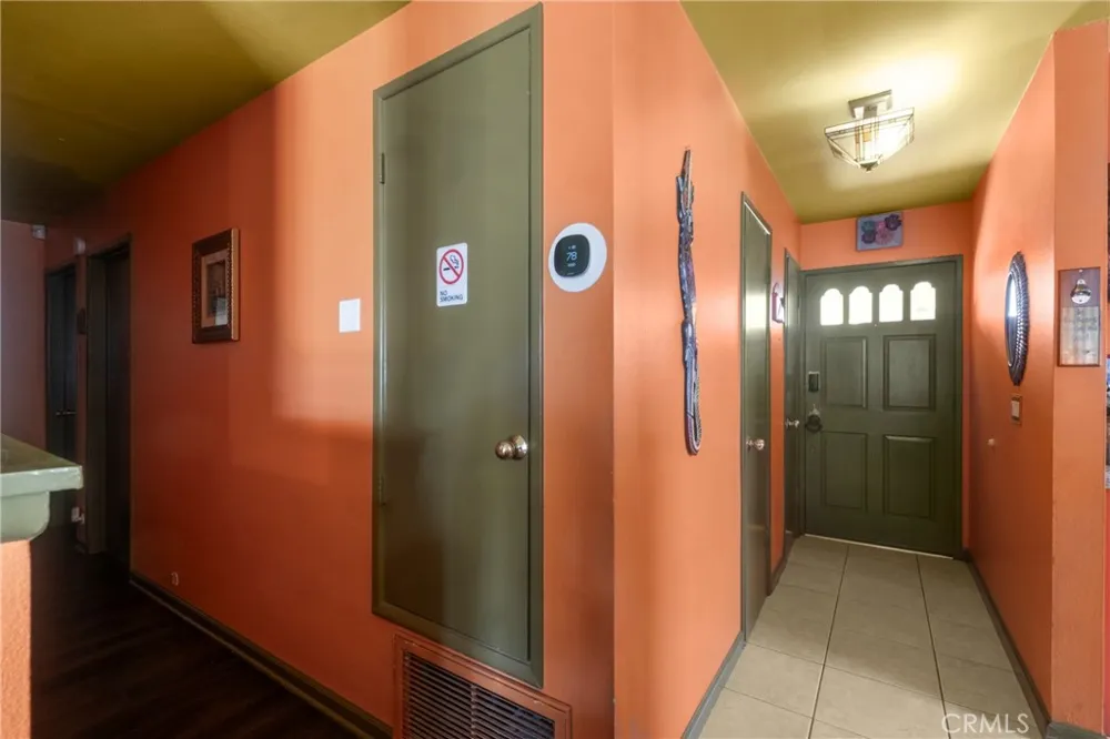 27403 Arriola Saugus, CA 91350