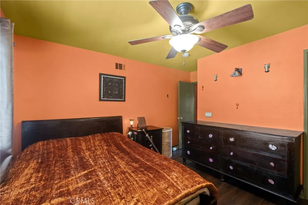 27403 Arriola Saugus, CA 91350