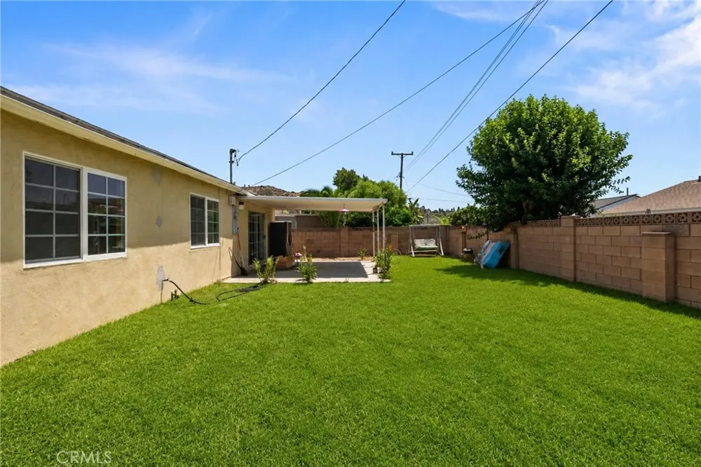 27403 Arriola Saugus, CA 91350