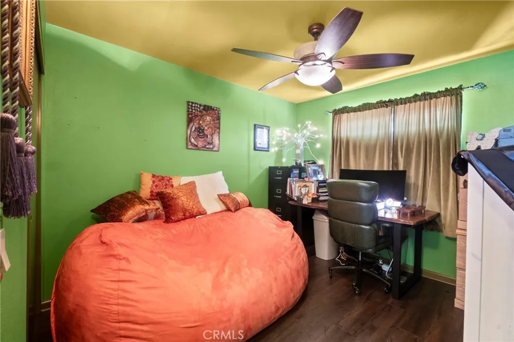 27403 Arriola Saugus, CA 91350