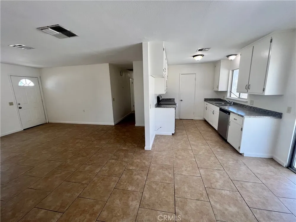 5884 Bagley Avenue 29 Palms, CA 92277