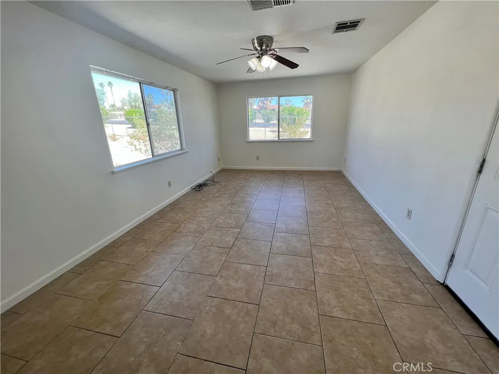 5884 Bagley Avenue 29 Palms, CA 92277