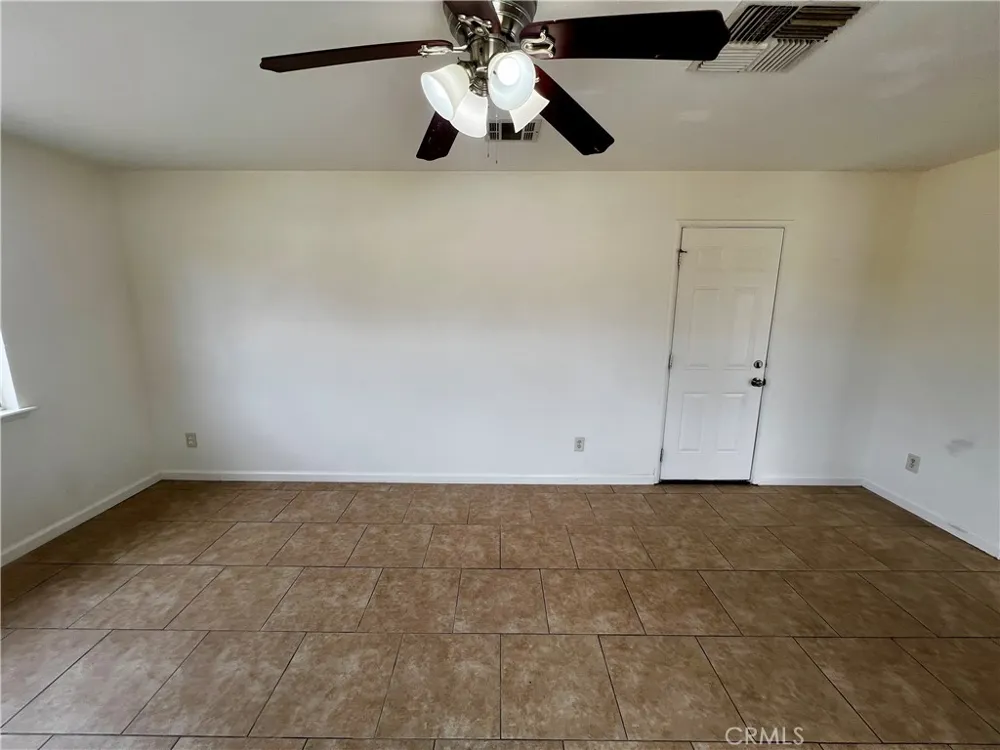 5884 Bagley Avenue 29 Palms, CA 92277