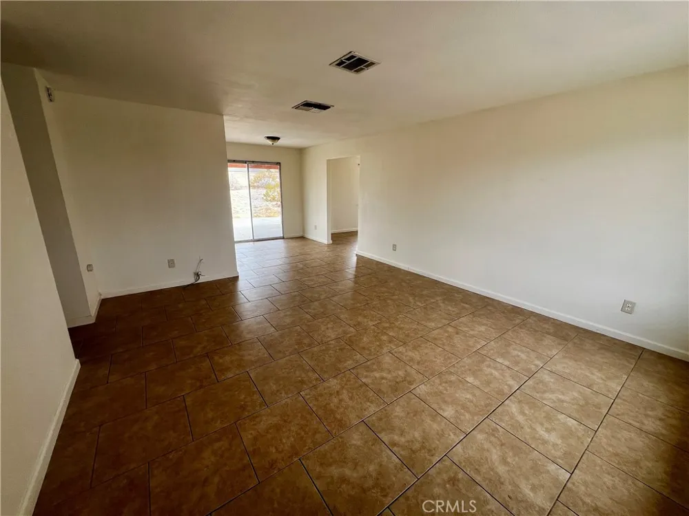 5884 Bagley Avenue 29 Palms, CA 92277