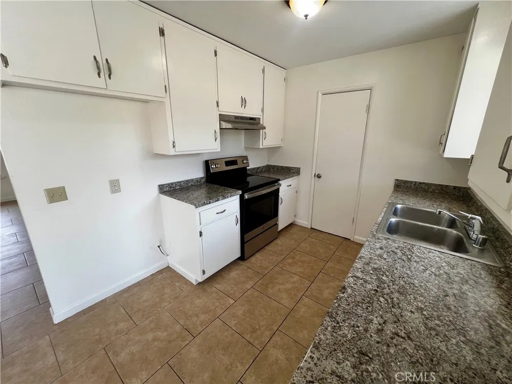 5884 Bagley Avenue 29 Palms, CA 92277