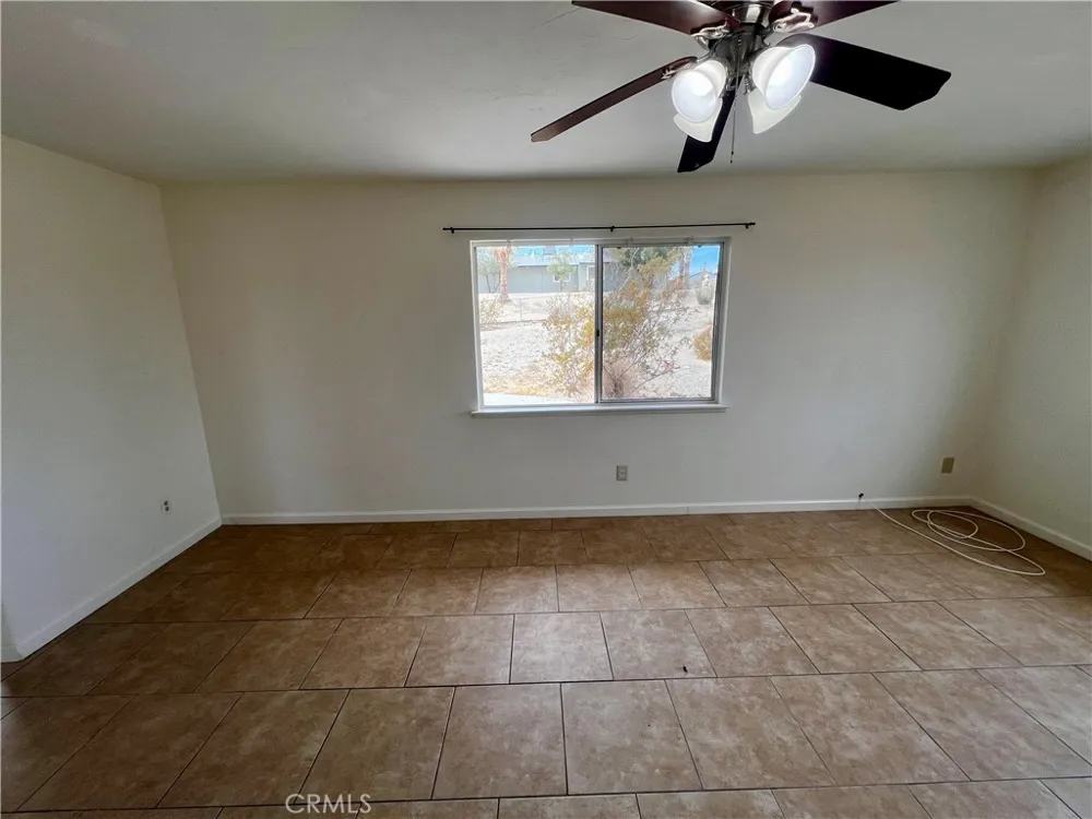 5884 Bagley Avenue 29 Palms, CA 92277