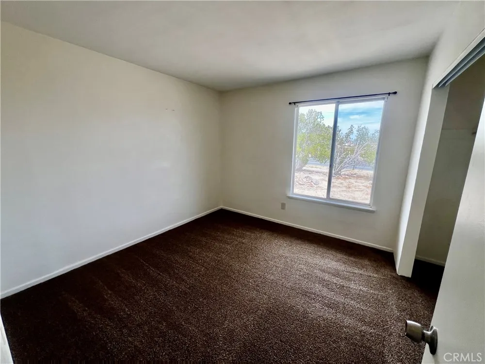 5884 Bagley Avenue 29 Palms, CA 92277