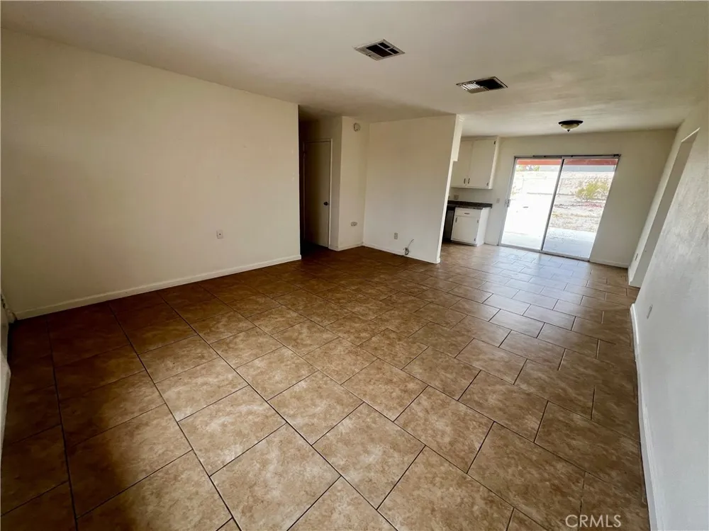 5884 Bagley Avenue 29 Palms, CA 92277