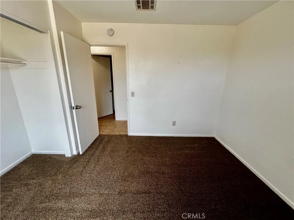 5884 Bagley Avenue 29 Palms, CA 92277