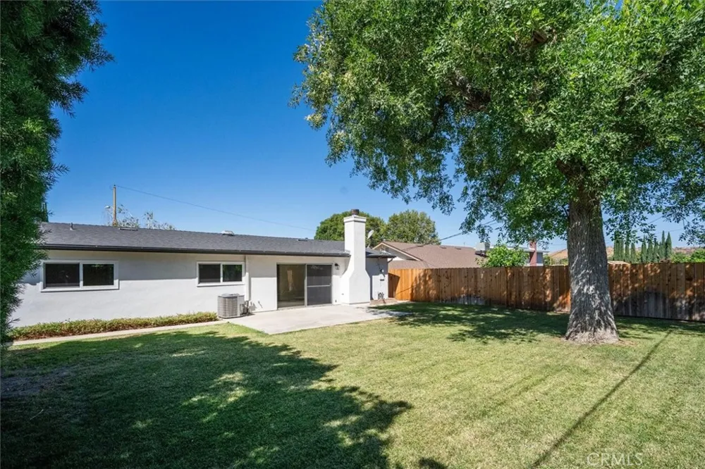 27912 Newbird Drive Saugus, CA 91350