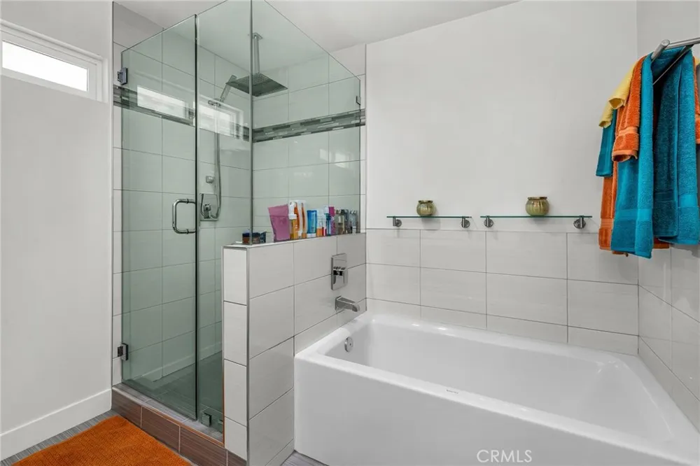 16539 Vine Terrace Van Nuys, CA 91406