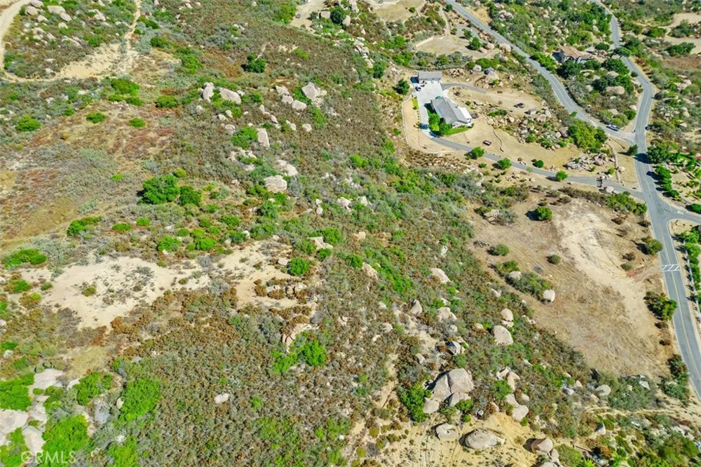 Hacienda Dr. Murrieta, CA 92562