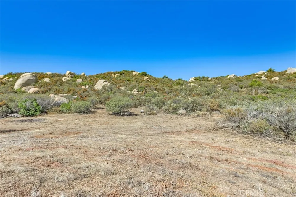 Hacienda Dr. Murrieta, CA 92562
