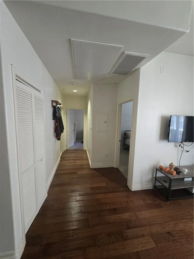 917 S New Hampshire #301 Los Angeles, CA 90006