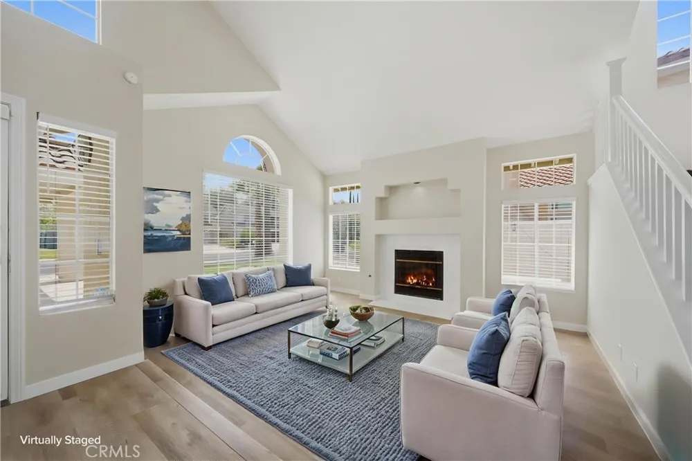 42018 Avenida Vista Ladera Temecula, CA 92591