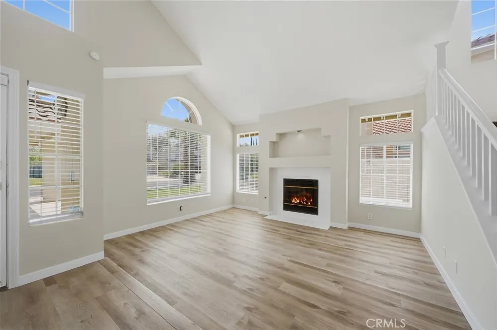 42018 Avenida Vista Ladera Temecula, CA 92591