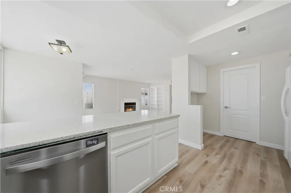 42018 Avenida Vista Ladera Temecula, CA 92591