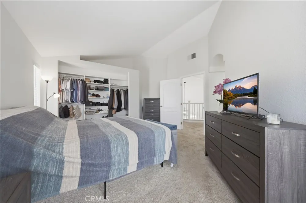 42018 Avenida Vista Ladera Temecula, CA 92591