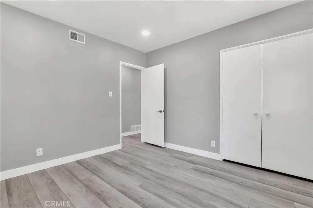 18234 Sugarman Street Tarzana, CA 91356
