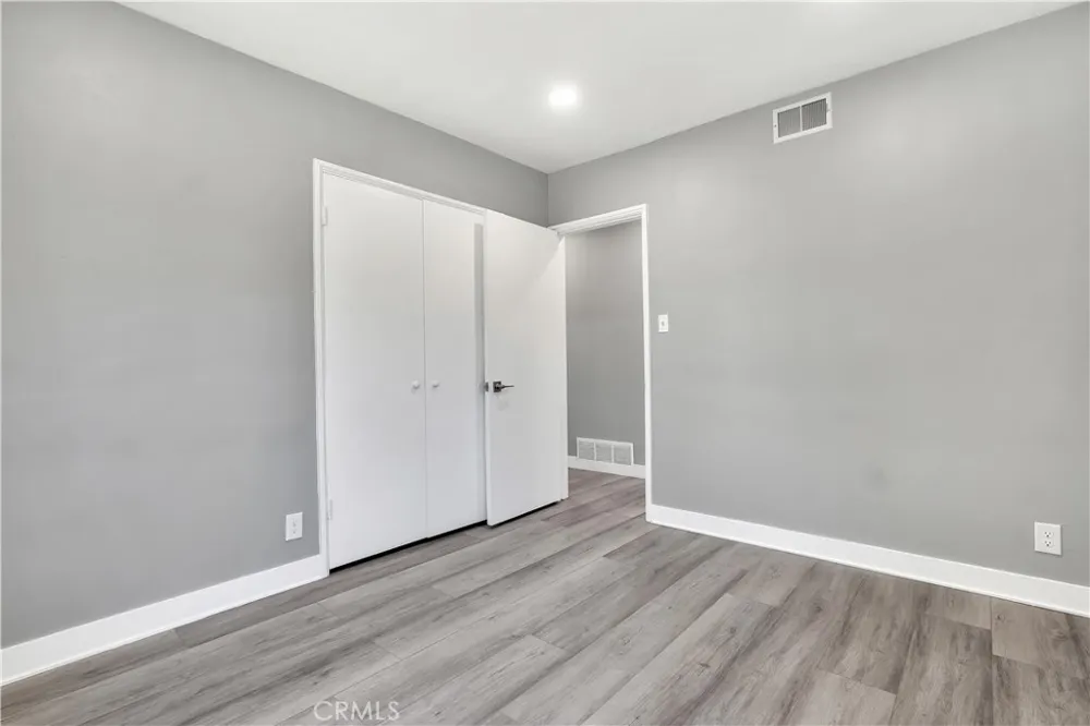 18234 Sugarman Street Tarzana, CA 91356
