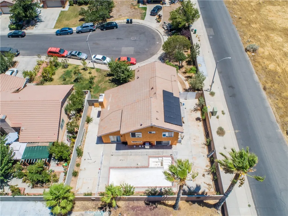 38605 Bitter Root Palmdale, CA 93550
