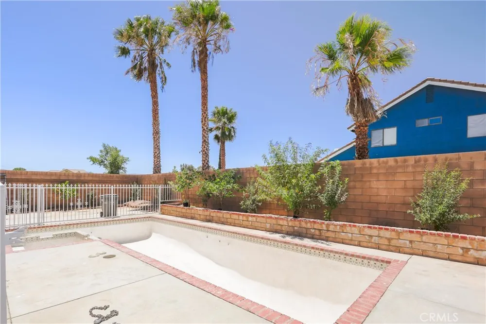 38605 Bitter Root Palmdale, CA 93550