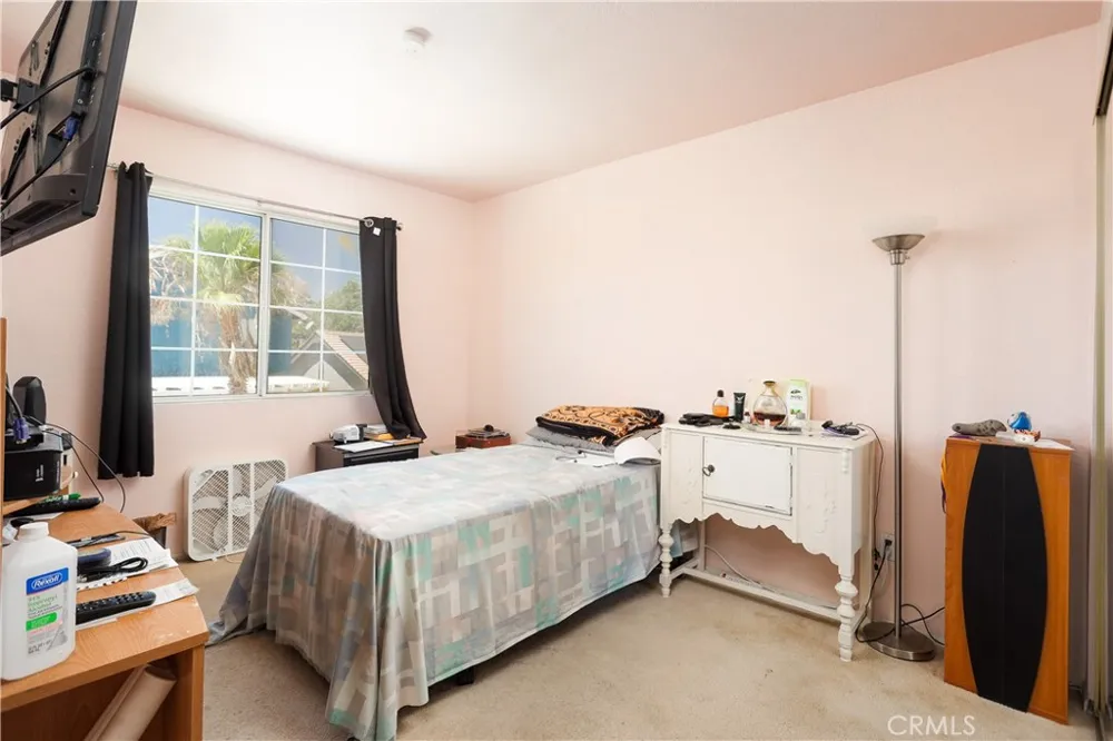 38605 Bitter Root Palmdale, CA 93550