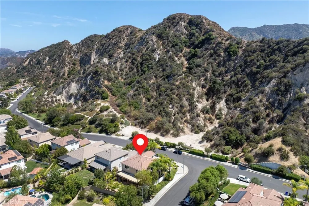 26439 Shakespeare Stevenson Ranch, CA 91381