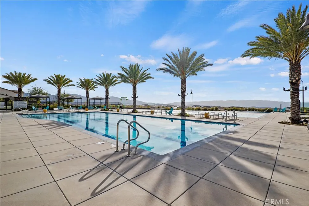 28683 Windbreak Saugus, CA 91350