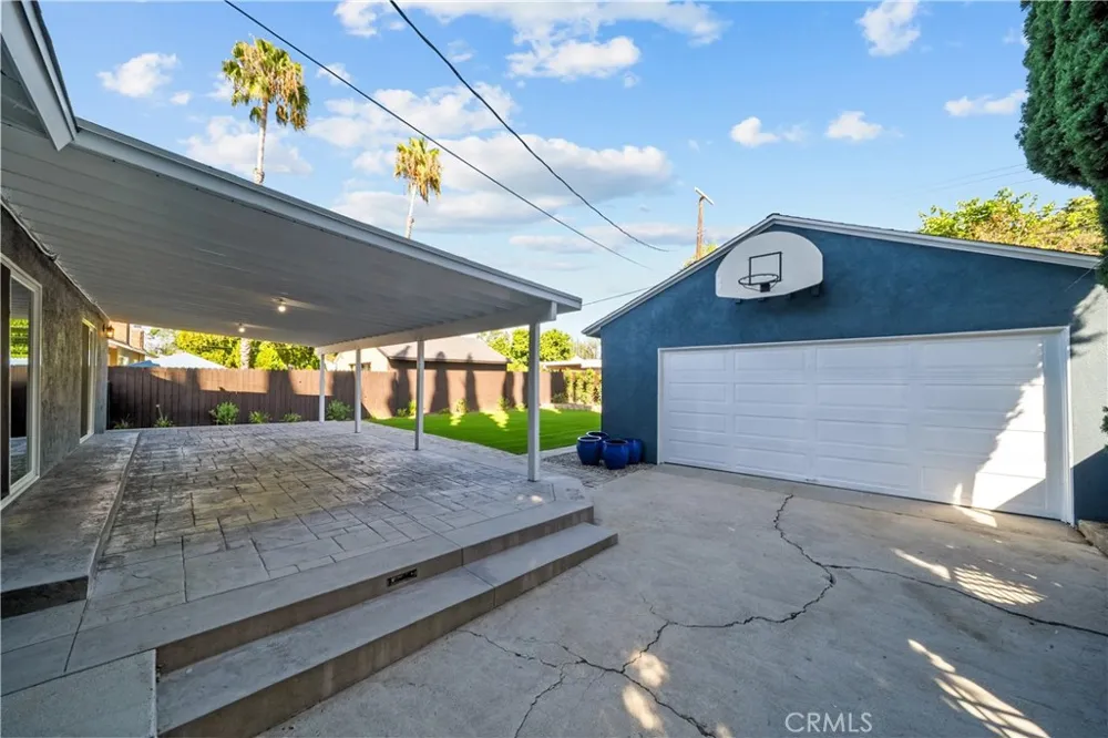 20776 Skouras Drive Winnetka, CA 91306