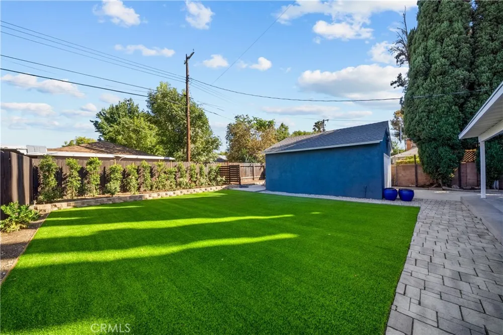 20776 Skouras Drive Winnetka, CA 91306