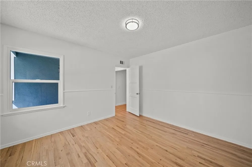 20776 Skouras Drive Winnetka, CA 91306